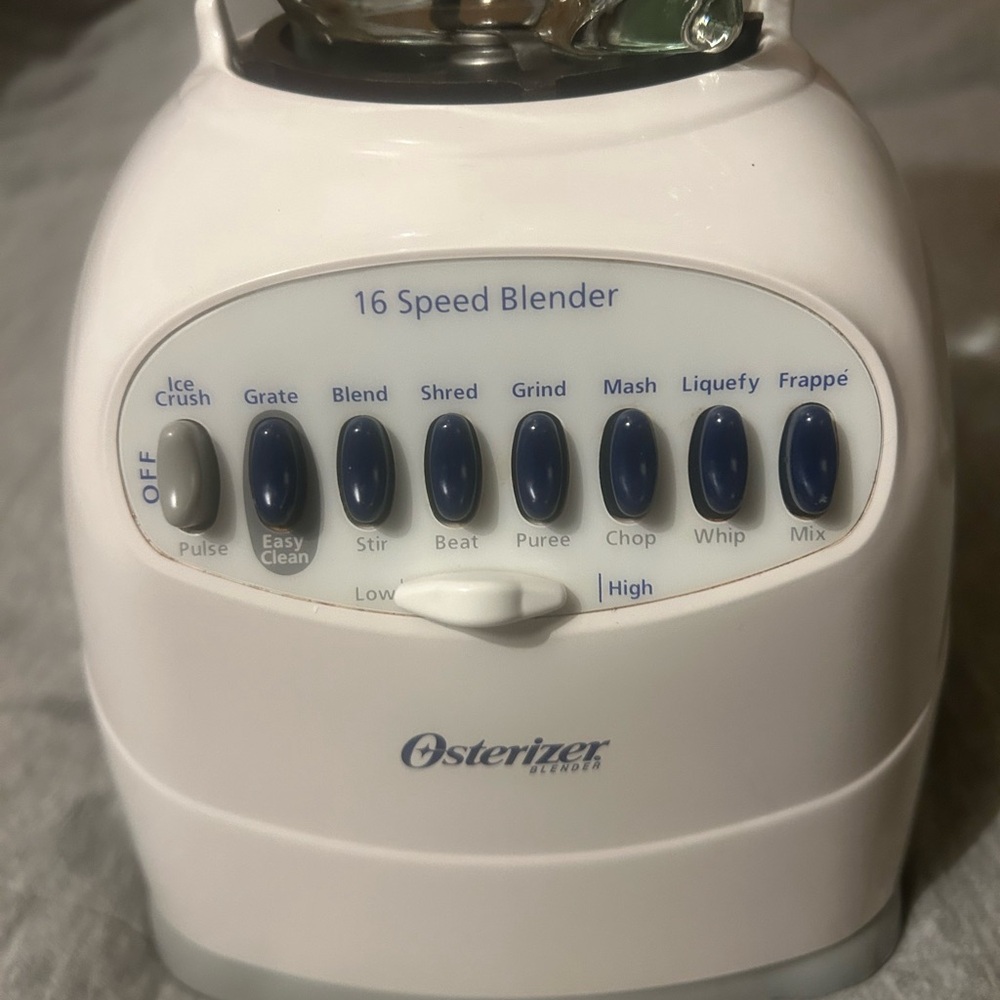 Oster Cream Blender with Glass Jar - Picture 2 of 10